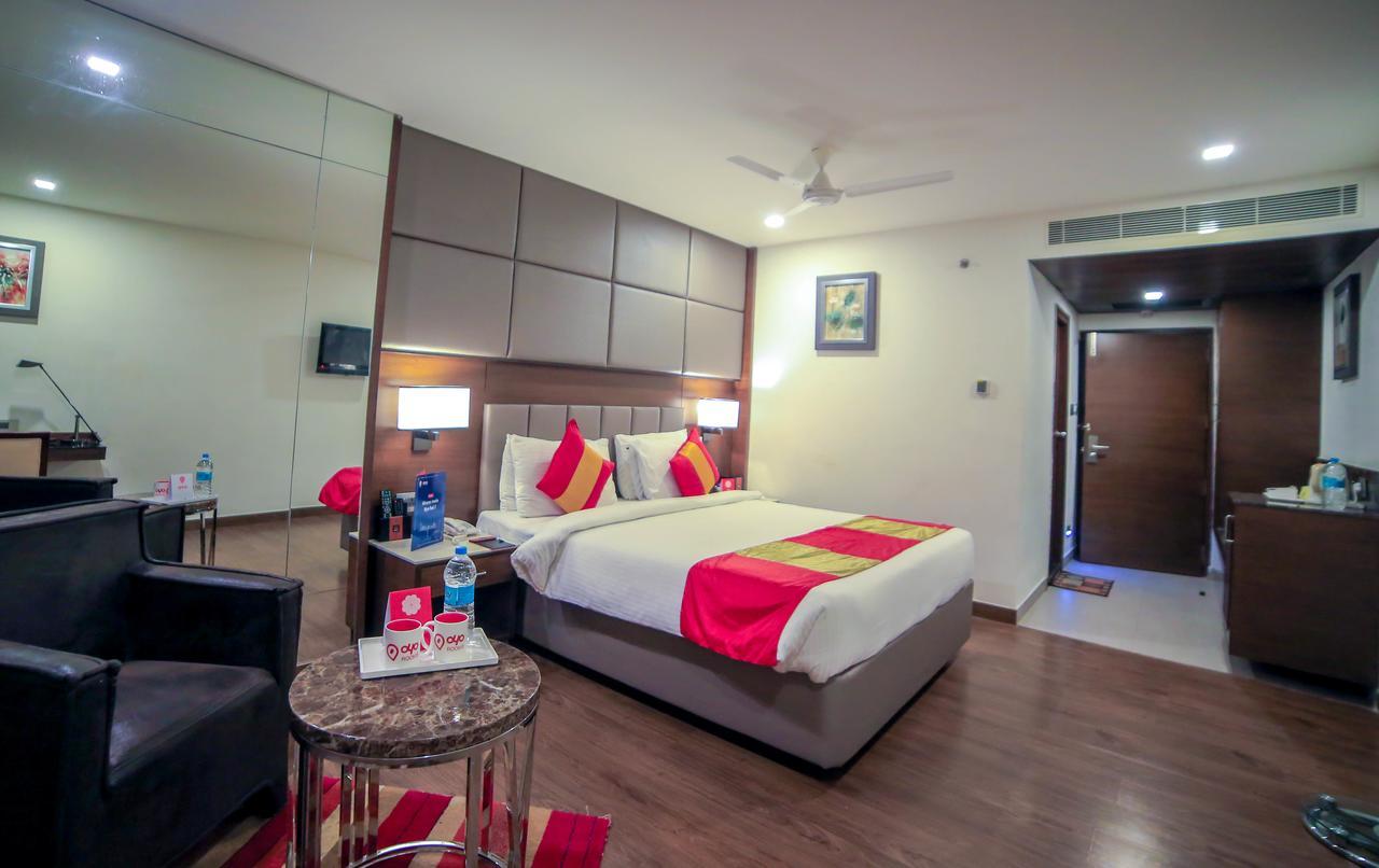Oyo 6472 Hotel Metropolitan Mohammadnagar Exterior foto