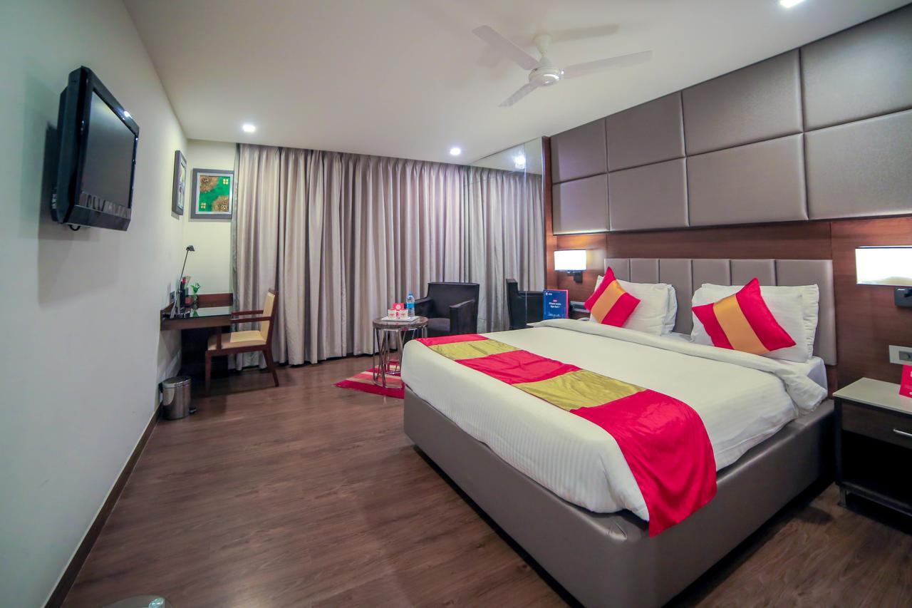 Oyo 6472 Hotel Metropolitan Mohammadnagar Exterior foto